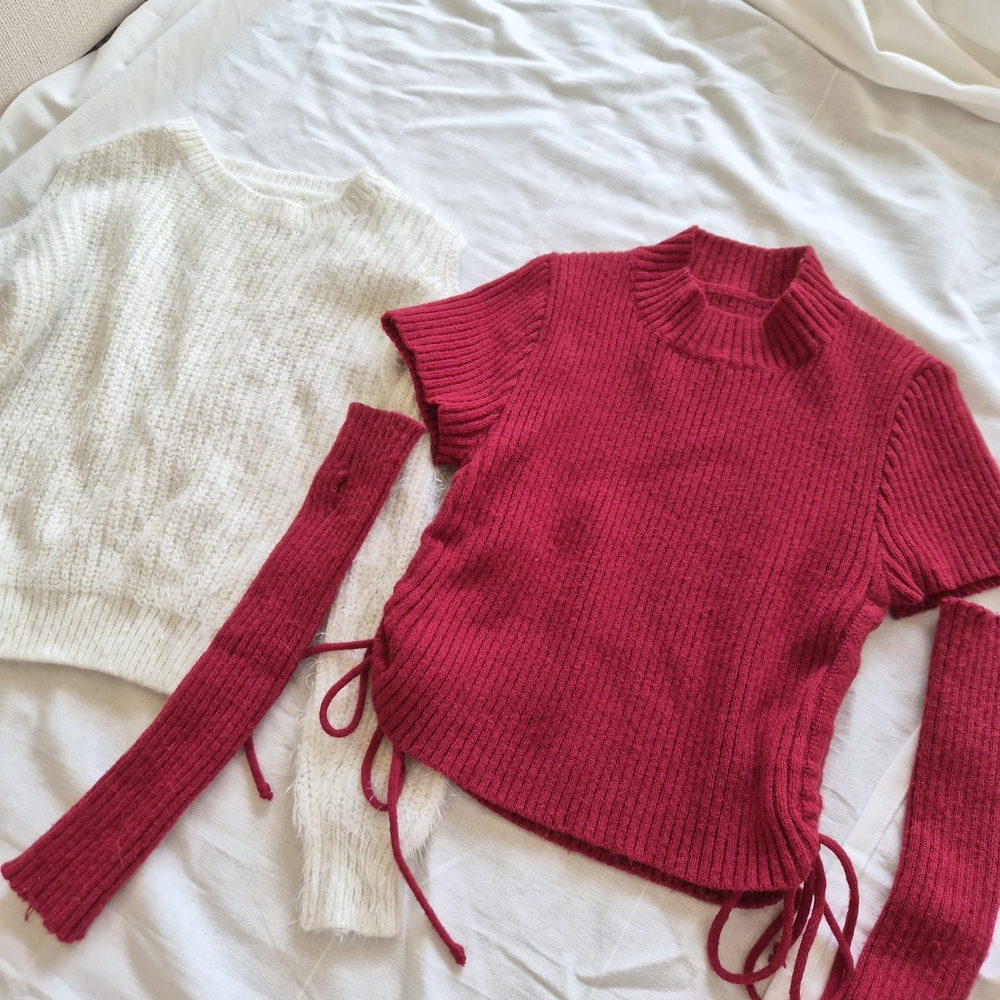 Women Red Sweater With Sleeve - Picture 3 of 3